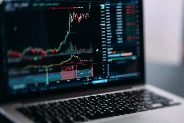Apprendre le Trading en Tunisie 2026 : D&eacute;butant