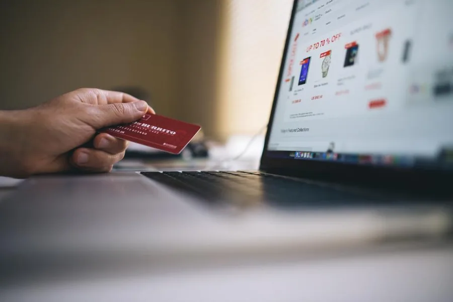 Paiement et livraison pour une boutique en ligne tunisienne