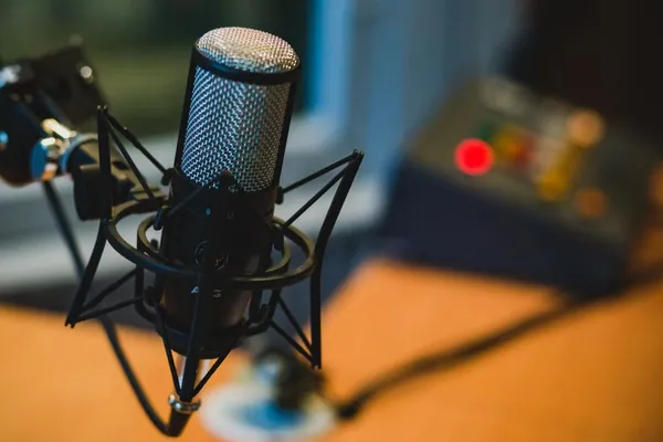 Cr&eacute;er un Podcast en Tunisie 2026 : Guide