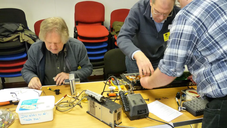 Atelier de réparation d'électronique et de téléphones