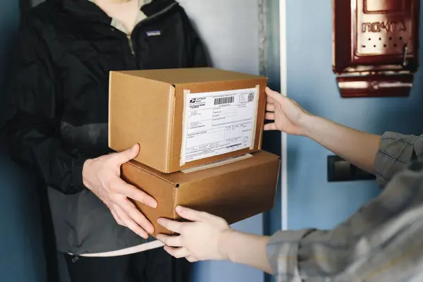 Vendre sur Amazon et Etsy depuis la Tunisie 2026