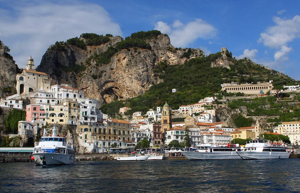 Visiter Tabarka en 2026 : Guide Tourisme du Nord